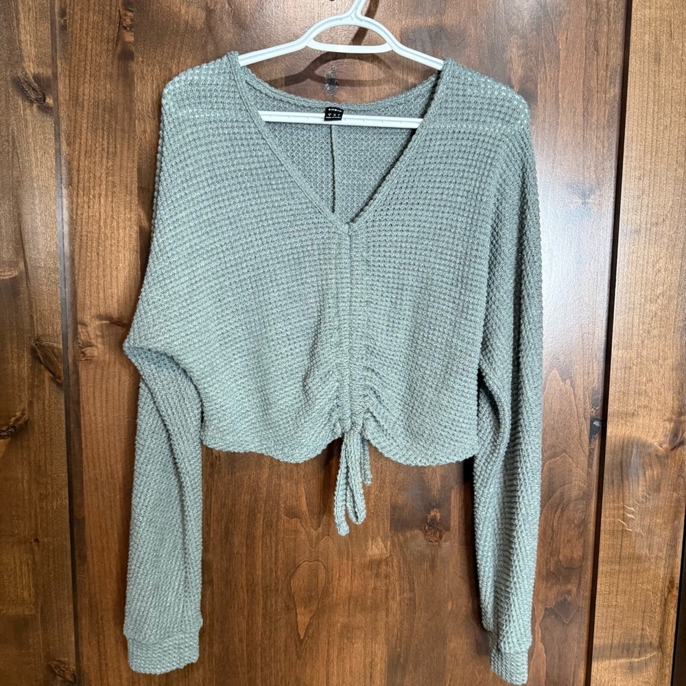 SHEIN Knit Sweaters lot of 2 green and black cropped drawstrin adjustable fronts - Picture 8 of 10